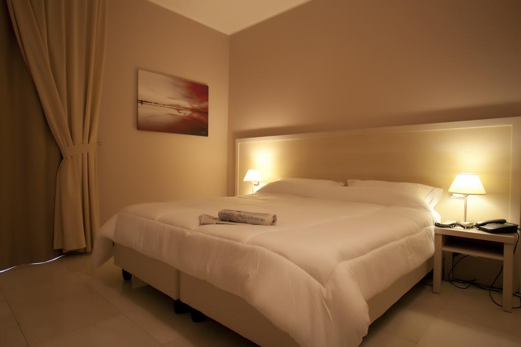 Hotel Tiziano ตราปานี ภายนอก รูปภาพ