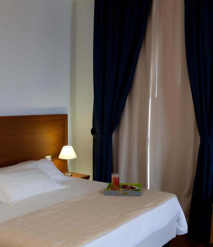 Hotel Tiziano ตราปานี ภายนอก รูปภาพ