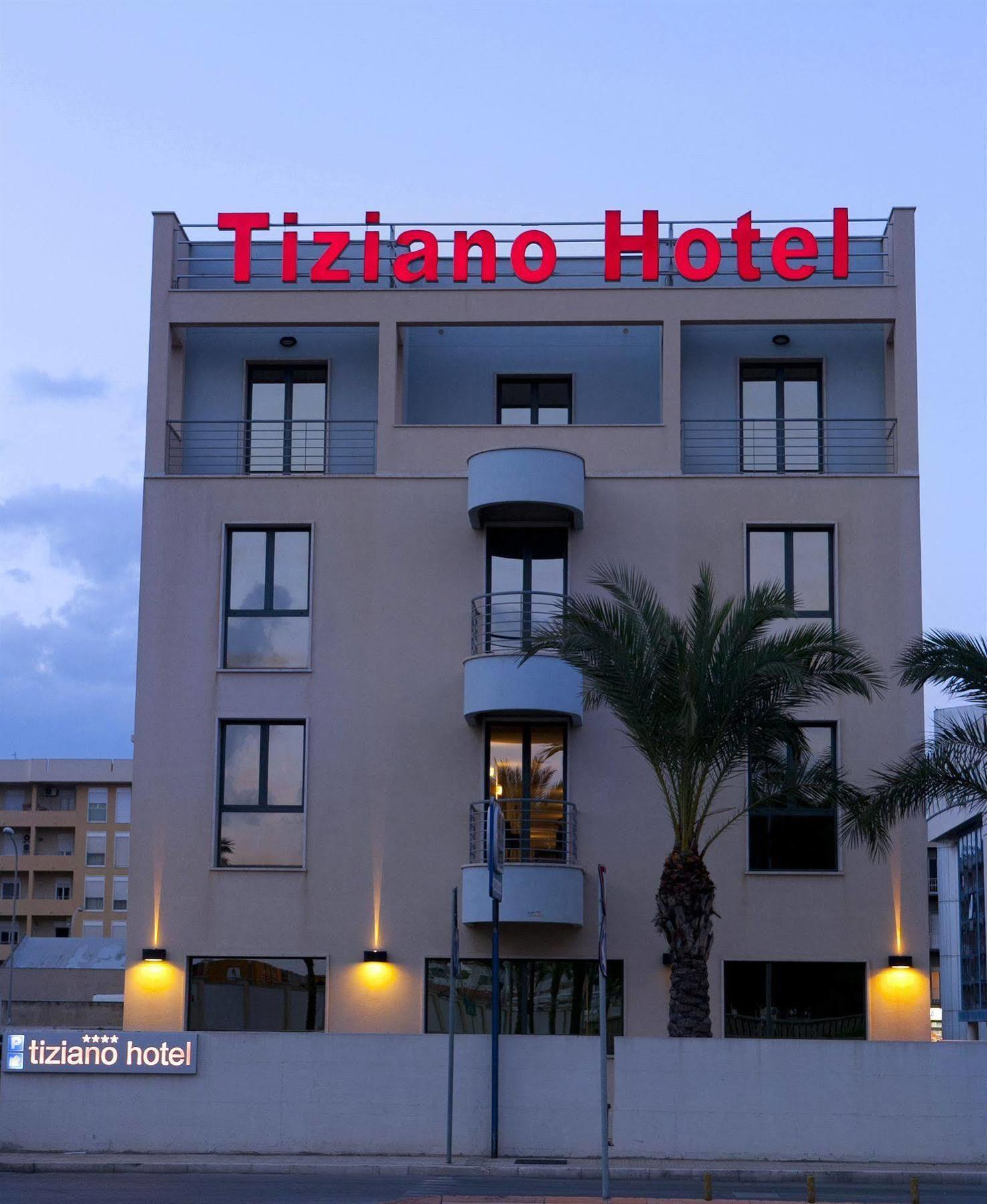 Hotel Tiziano ตราปานี ภายนอก รูปภาพ